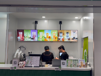 “自动奶茶机”做茶饮，3个人能干好一家店